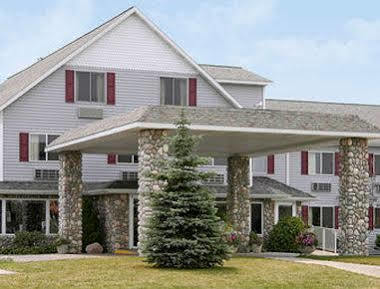 Super 8 By Wyndham St. Ignace Hotel Luaran gambar